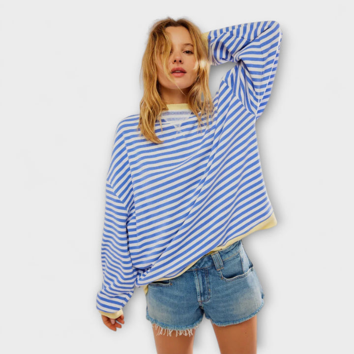 Marlene - Oversized gestreepte blauwe en witte trui
