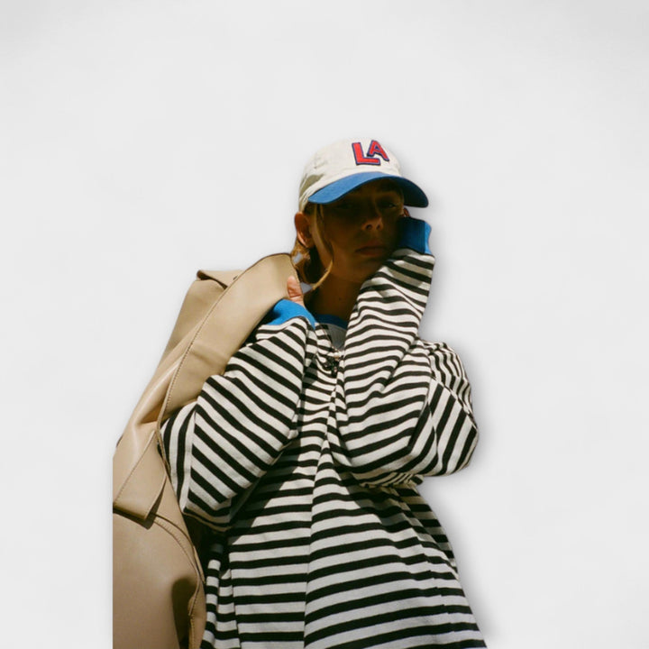 Marlene - Oversized gestreepte blauwe en witte trui