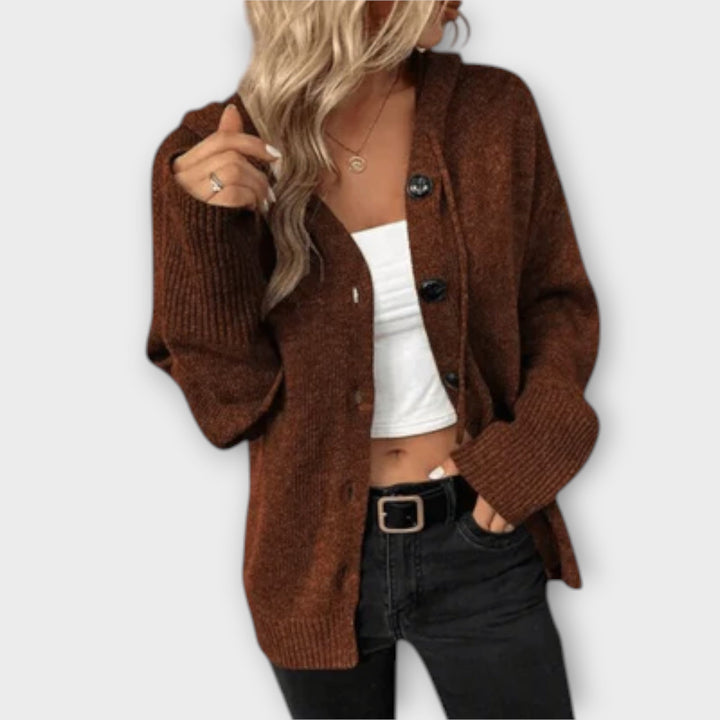 Brittan - Beige cardigan met knopen