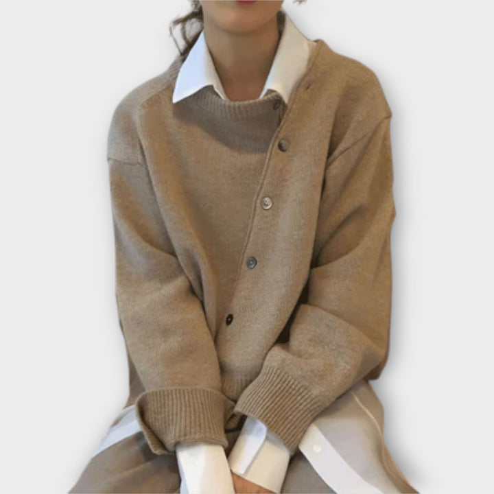 Cathy - Casual beige cardigan