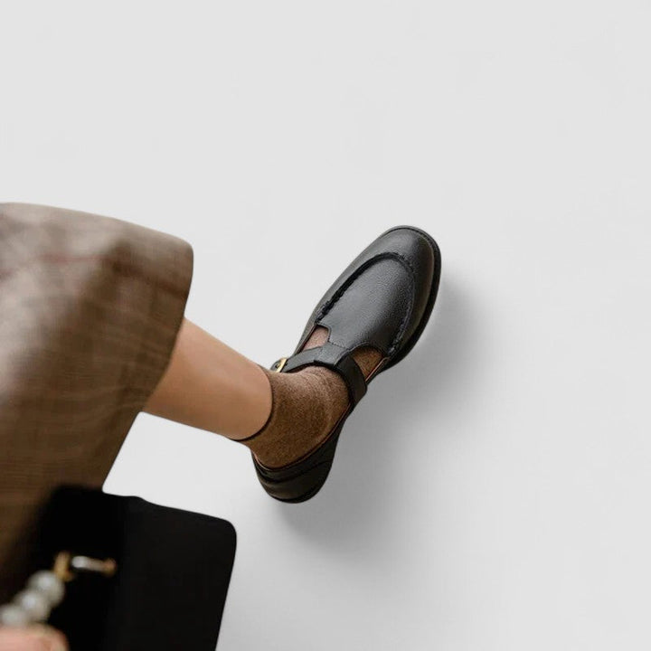 Victoria - Chic Slip-On Schoenen
