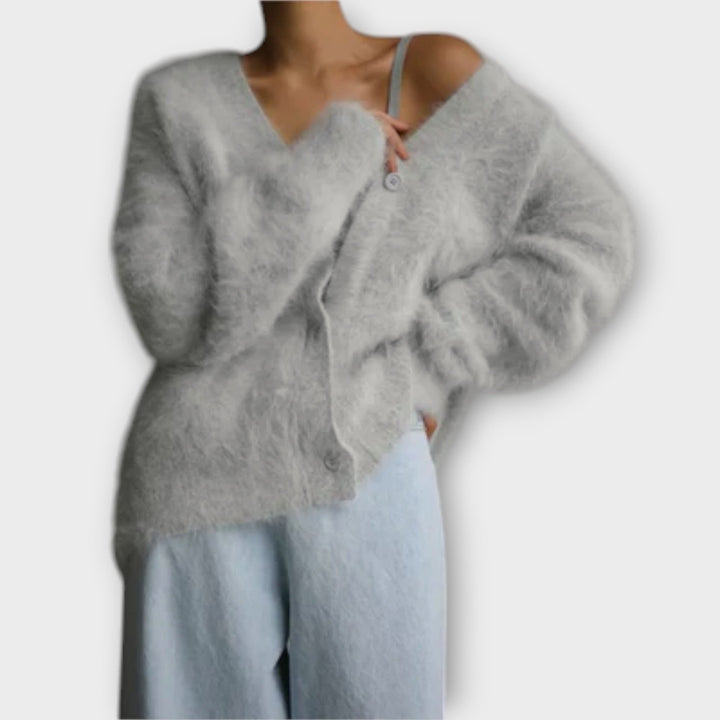 Dahlia - Elegante beige cardigan van nepbont
